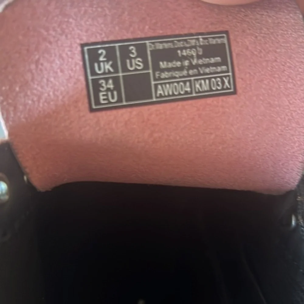 Pink dr martens